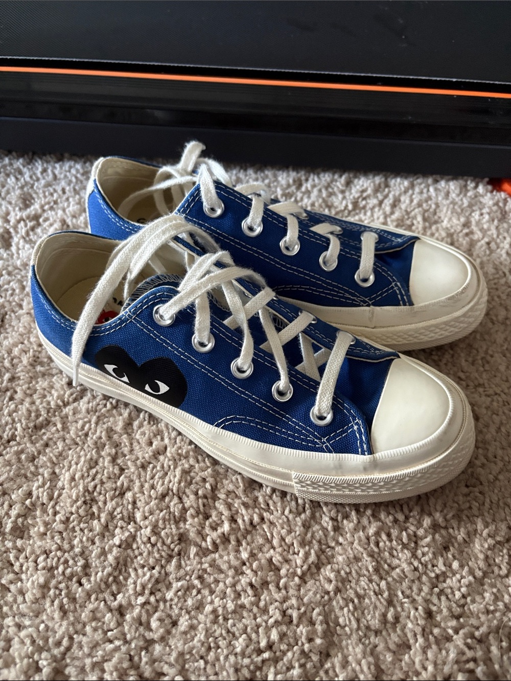 Blue Women’s Canvas Low-Top Sneakers with Heart Eye Detail